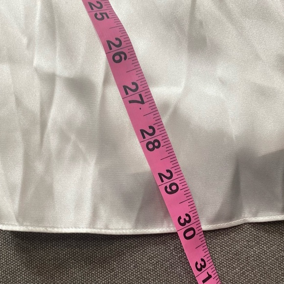 Beautiful Bridal chemise and Robe Set White Lace Beaded Size Medium NWOT - Picture 5 of 11